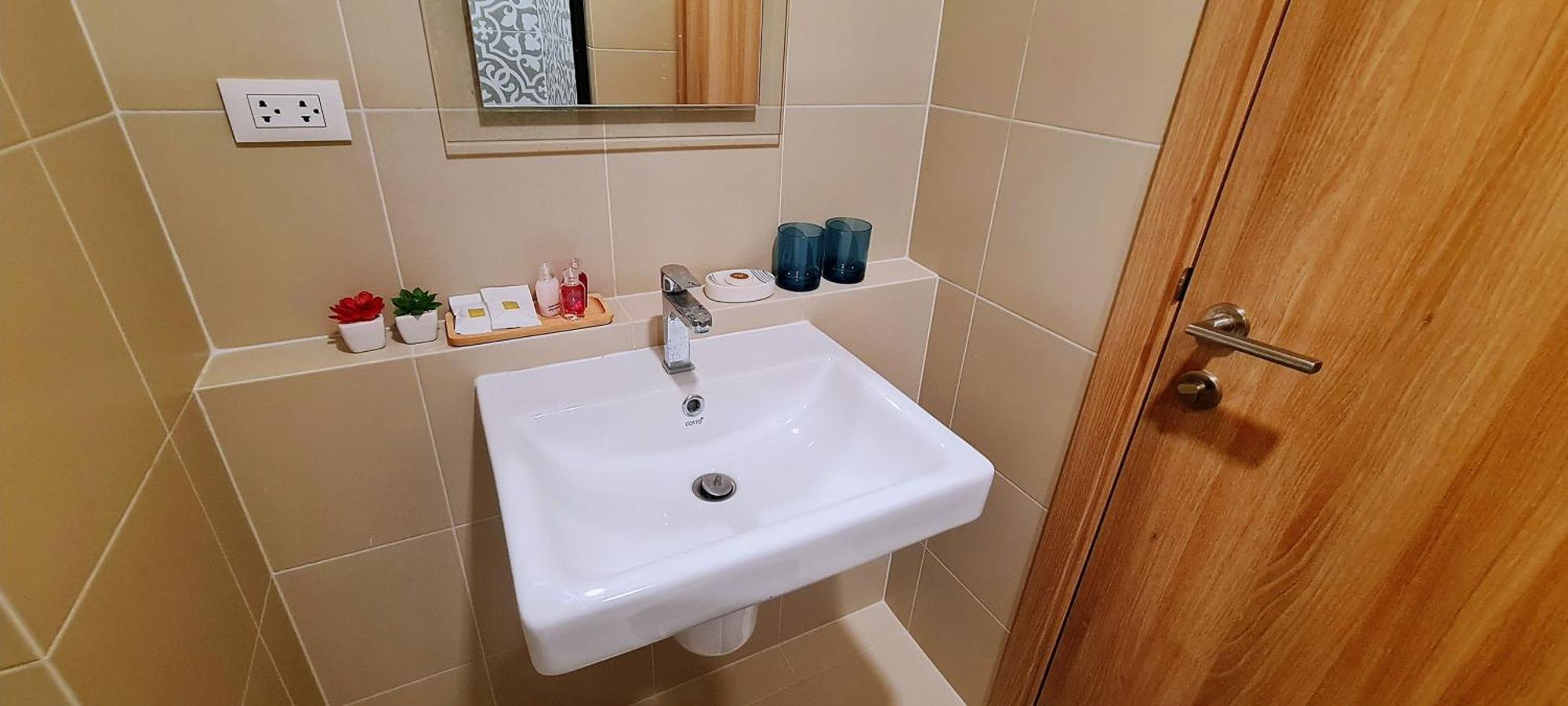 Highest Floor Close To Cicada And Tamarind Night Market Lahabana Condo หัวหิน ลาฮาบาน่า คอนโด ชั้นบนสุด ติดกับตลาดซิเคด้าและตลาดแทมมารีน Ngoại thất bức ảnh