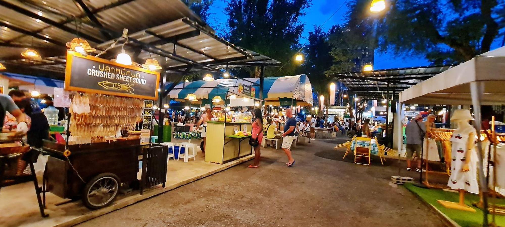 Highest Floor Close To Cicada And Tamarind Night Market Lahabana Condo หัวหิน ลาฮาบาน่า คอนโด ชั้นบนสุด ติดกับตลาดซิเคด้าและตลาดแทมมารีน Ngoại thất bức ảnh